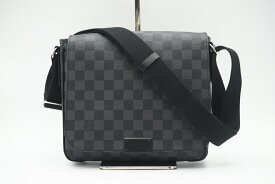 ☆安心の3大保証☆ ABランク ≪LOUIS VUITTON ルイ ヴィトン/ショルダーバッグ≫ N41260 ダミエ グラフィット ディストリクト PM ブラック グレー【中古】
