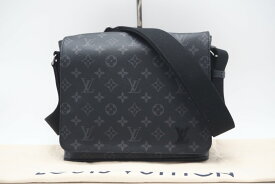 ☆安心の3大保証☆ ABランク ≪LOUIS VUITTON ルイ ヴィトン モノグラム エクリプス/ショルダーバッグ≫ M44000 ディストリクト PM NM ブラック グレー【中古】