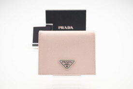☆安心の3大保証☆ ABランク ≪PRADA プラダ/三つ折り財布≫ 1MV204 サフィアーノ トライアングル コンパクトウォレット ピンク 美品 送料無料【中古】