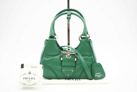 ☆安心の3大保証☆ Aランク ≪PRADA プラダ/2WAYバッグ≫ 1BA381 トライアングルレザー パデッドナッパ レザー ムーン グリーン 極美品 送料無料【中古】