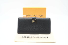 ☆安心の3大保証☆ ABランク ≪LOUIS VUITTON ルイ ヴィトン/二つ折り長財布≫ M81330 トリヨン LV ヴェルティカル ウォレット カプシーヌ ノワール【中古】