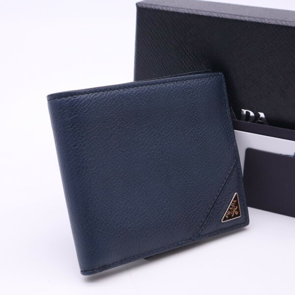 ★3日以内返品可★  PRADA プラダ ヴィッテロダイノ トライアングルロゴ 二つ折り財布 2MO513 二つ折り財布 ネイビー カーフレザー メンズ【中古】