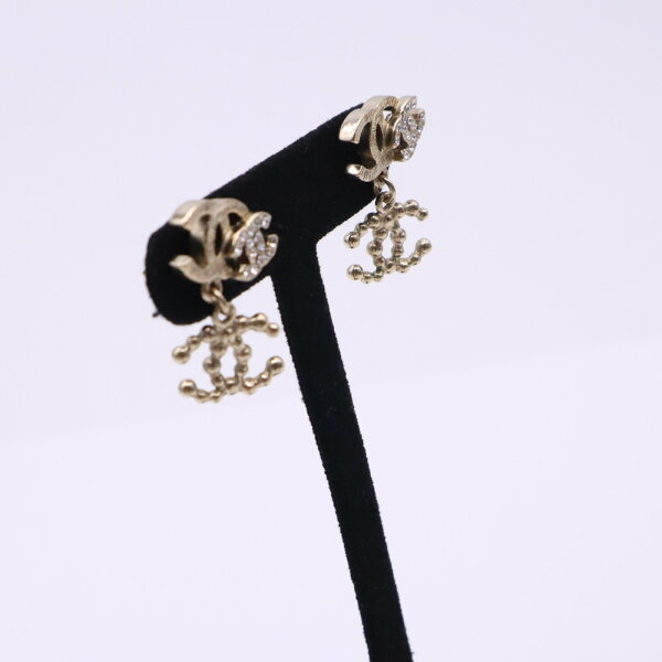 ★3日以内返品可★  CHANEL シャネル トリプルココマーク ラインストーン アクセサリー ピアス GP キャッチなし - ピアス ゴールド GP レディース【中古】