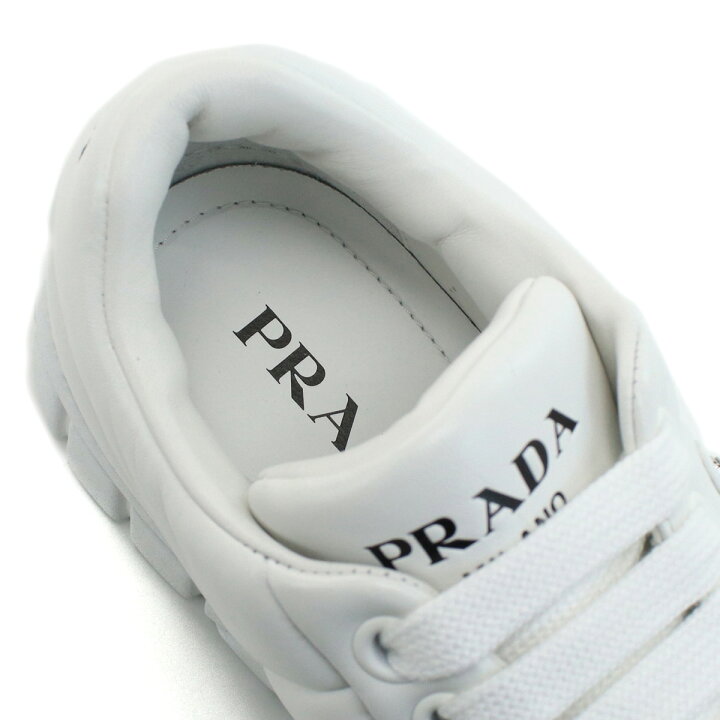 楽天市場】プラダ PRADA ローカット スニーカー メンズ トライアングル 