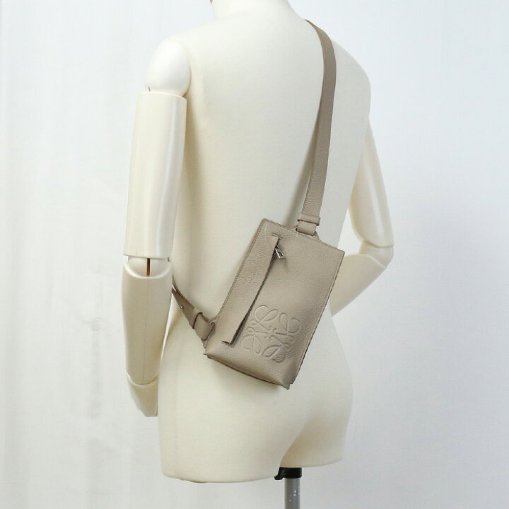 楽天市場】【中古美品】ロエベ(LOEWE) バーティカル Tポケット ソフト 