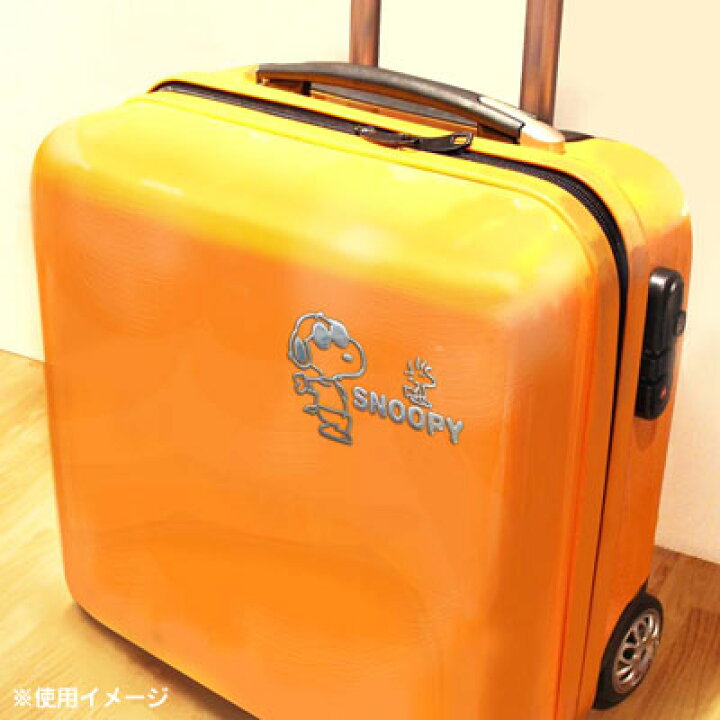 楽天市場 スヌーピー Snoopy エンブレムステッカー スヌーピーc Sn107 ピーナッツ カー用品 カーグッズ 車 車内 インテリア P あす楽対応 ビッグスター ネットショップ