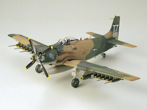 61073 1/48 _OX A-1J XJCC_[ AJR ^~ 1/48@ vf 