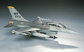D14 1/72 F-16B PLUS ファイティング ファルコン ハセガワ D帯飛行機シリーズ プラモデル 送料無料