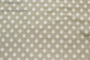 コットン クロス Medicis(全2色)フランス 輸入 ファブリック 可愛い ダマスク 柄 模様 ポリエステル かわいい 綿 バッグ インテリア 入園 入学 レッスンバッグ カルトナージュ ハンドメイド