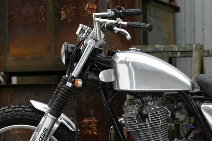 楽天市場】アルミタンクTYPE-4 BIGCEDAR（ビッグシーダー） SR400 