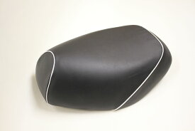 クレアスクーピー（SCOOPY）AF55 張替タイプ 国産シートカバー 黒カバー・白パイピング GRONDEMENT（グロンドマン）