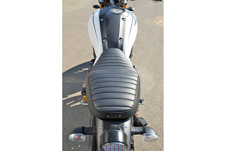 楽天市場】XSR900 ハイシートA タックロールタイプ K＆H（ケイアンド 