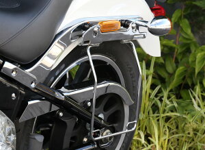 ソフテイルストリートボブ(FXBB)18年 サドルバッグガードDHW メッキ/左側 KIJIMA(キジマ)