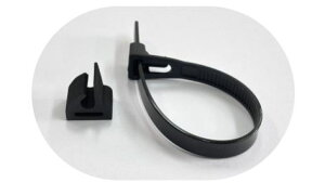 モトプランニング 320-500-005 USBケーブルキャッチ 1個 携帯 スマホ 充電 アクセサリー パーツ