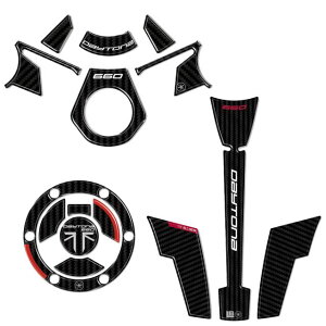 LabelBike LB-TSET105-R 3D�X�e�b�J�[�Z�b�g �J�[�{���v�����g/���b�h DAYTONA660 �^���N �t���[�G���L���b�v �V�[�� �O�� �ی� �h���X�A�b�v ODAX