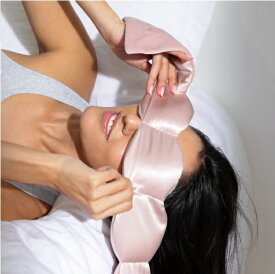 『nodpod Silk ノッドポッド シルク』＜癒しのスリープマスク＞【睡眠 眠り 加重アイマスク 安眠マスク 癒し フリース コットン スリープマスク 快適 睡眠環境 出張 旅行 キャンプ 仮眠 遮光性 冷凍 クール 旅行 寝具 良い眠り ギフト プレゼント】