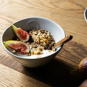 wRX^Emo mo GROX {ExyCOSTA NOVA   T_ X[v { H dqWΉ e[uEFA nC |gKz