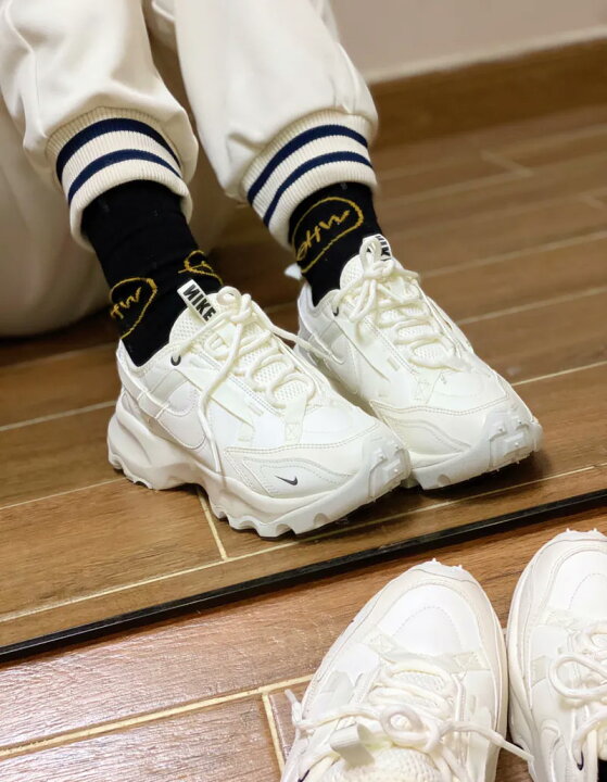 楽天市場】ナイキ W NIKE TC 7900 スニーカー レーディス 新作 白 厚底 