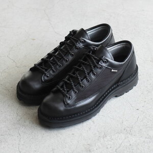 DANNERi_i[j/DANNER FIELD LOW R _i[tB[h [ A[/D123200y2025H~z