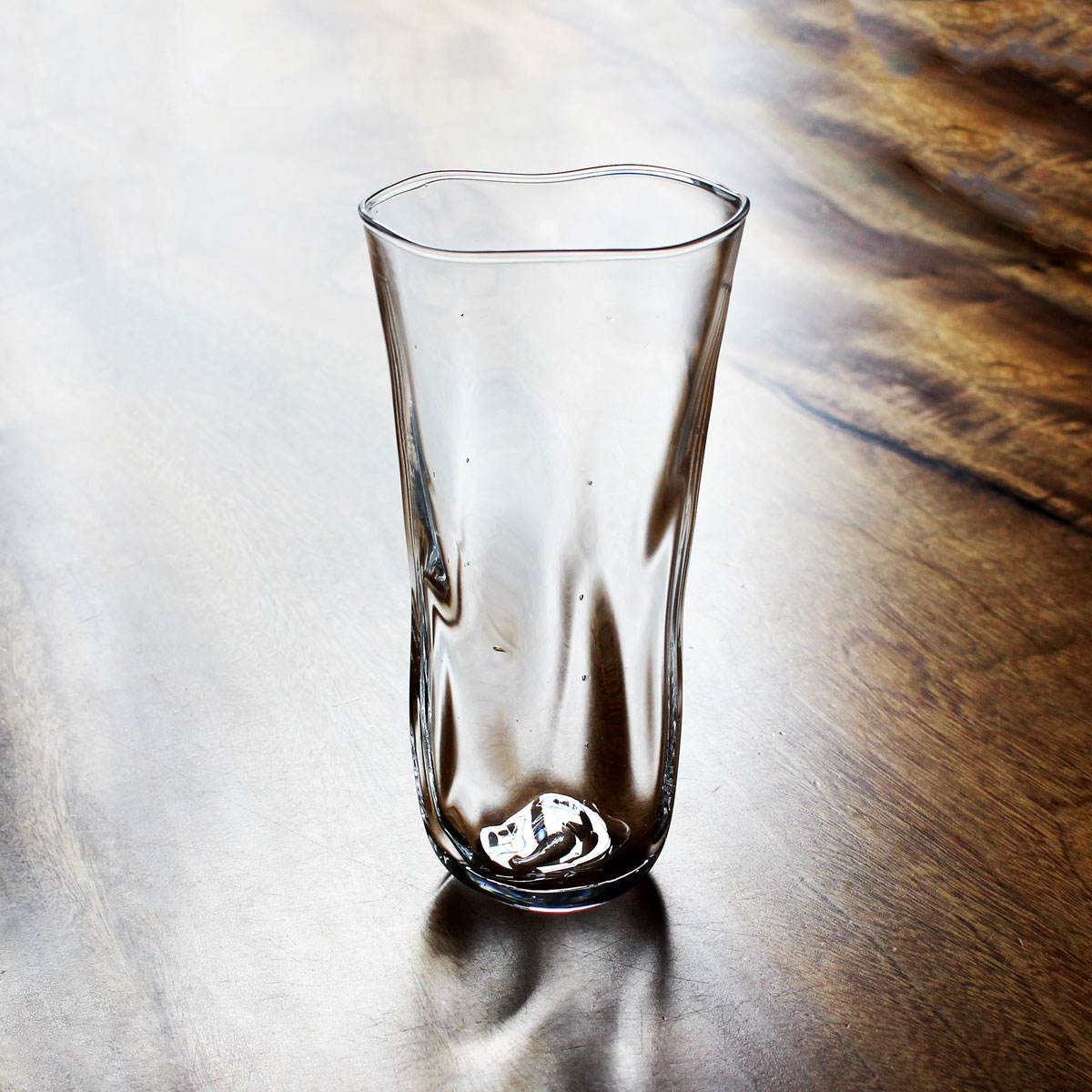 ゆらゆら揺れる オンリーワンの大きなビールグラス 最新アイテム glasscalico グラスキャリコ ハンドメイド ガラス酒器 ビールグラス 在庫あり おしゃれ プレゼント ギフト ミナモ L