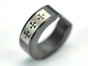 フープピアス13mm ブラックボディーにトリプルクロス ステンレスピアス 片耳ピアス メンズアクセサリー レディースアクセサリー イヤリング