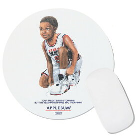 期間限定ポイント5倍 正規取扱店 APPLEBUM アップルバム マウスパッド Barcelona’92 Boy Mouse Pad applebum レジャー アウトドア フェス メンズ レディース プレゼント ホワイト 直径19cm 厚み3mm BB2111003