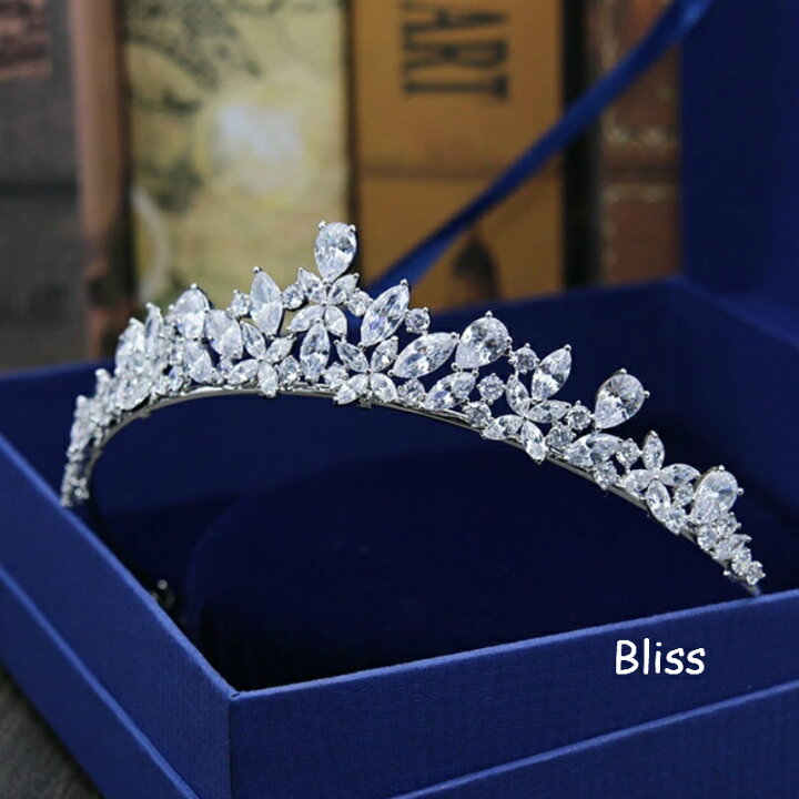マーキス形ラインストーンが輝く花冠のティアラ ゴールド ヘッドドレス 髪飾り ウェディング 結婚式 女の子 アクセサリー ティアラ