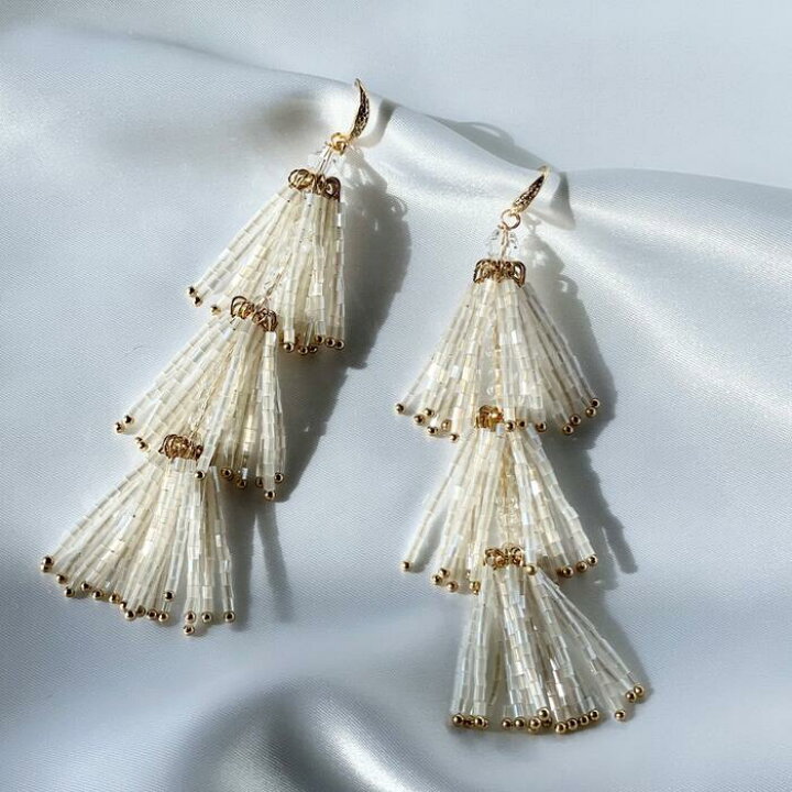 楽天市場】ウェディング アクセサリー【3段 ビーズ タッセル ピアス  