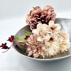 ヘッドドレス【箱入り】【ピオニー ダリア マム オンシジウム 】造花 髪飾り 結婚式 成人式 卒業式 ブライダル 白無垢 色打掛 花嫁 和装 着物 アーティシャルフラワー シルクフラワー フラ