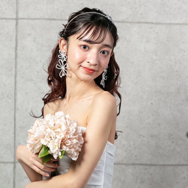 楽天市場】ウェディング アクセサリー【クリスタル フラワー ピアス 