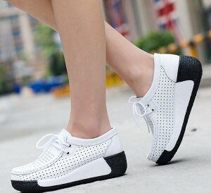 EH[LOV[Y ʋC ʋC Xj[J[ EGbW\[  C tbgV[Y X|[c JWA fB[X _炩 ₷