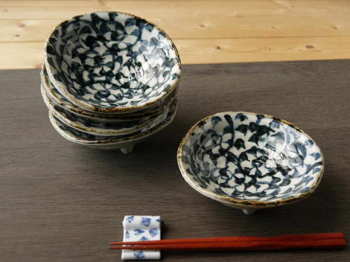 楽天市場】美濃焼 手描きタコ唐草三つ足中鉢揃【径15.5x5cm】【土物 