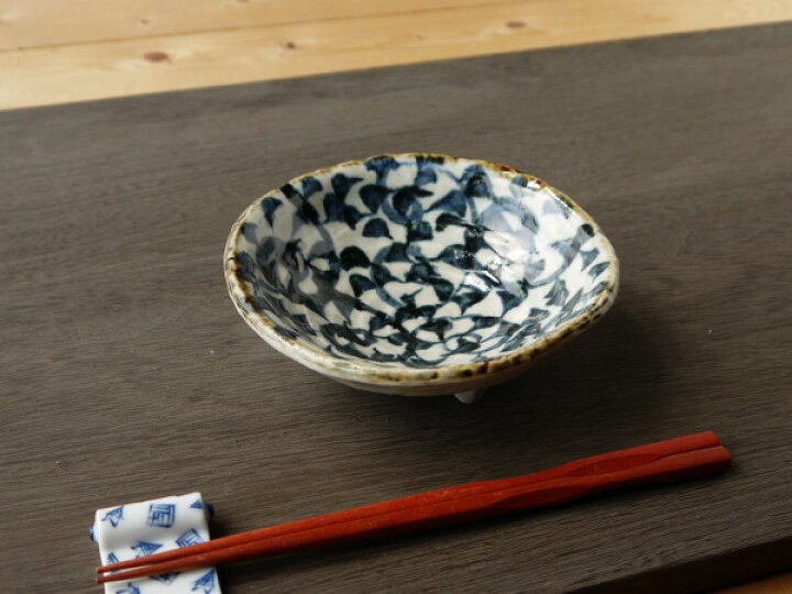 楽天市場】美濃焼 ギフト対象外 手描きタコ唐草三つ足中鉢 単品【径 