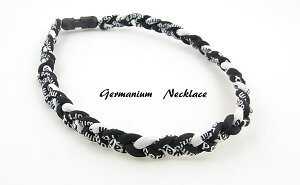 三つ編みスポーツネックレス スポーツに最適!金属アレルギーフリー 軽量設計 ゲルマニウム チタン 快適な着け心地 耐水性抜群 洗濯可能 野球・サッカー・ゴルフ・ジョギングなどあらゆ