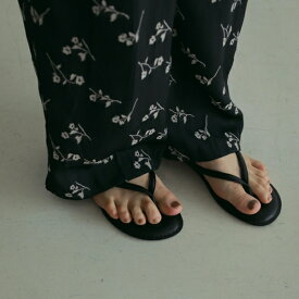 【即納】ànuke アンヌーク anuke2025ss 2025springl/summerEcoleather Tong Sandals エコレザートングサンダル 62511003 船曳ひろみ【2025SS新作】