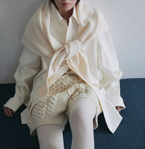 �y���[�zanuke �A���k�[�N anuke2026AW 2026prefall �ďHKnit Triangle Scarf �j�b�g�g���C�A���O���X�J�[�t 62621013 �D�g�Ђ�݁y2026AW�V��z��10��3�����ׁ�