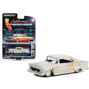 y݌ɕizO[Cg 1/64 V{[ xGA 1955 [C_[ California Lowriders Chevy Bel Air ~jJ[