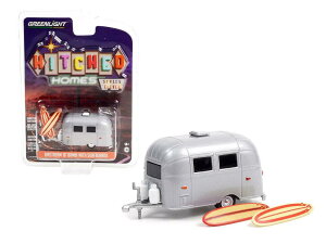 y݌ɕizO[Cg 1/64 GAXg[ 16f or T[t{[ht g[[ Greenlight Airstream Bambi