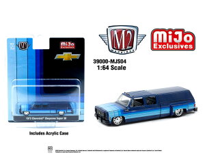 �y�����݌ɕi�zM2 Machines 1/64 �V�{���[ �V���C�A�� �X�[�p�[ 30 1973 �u���[ Chevrolet Cheyenne Super 30 Dually with Camper Shell MiJo����