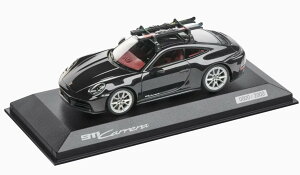 y݌ɕizfB[[f 1/43 |VF 911 (992.2) J XL[ ubN Porsche 911 Carrera Coupe with ski 2000