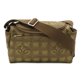 CHANEL シャネル ニュートラベルライン ショルダーバッグ 斜め掛け ナイロンキャンバス レザー カーキ A15953 【中古】