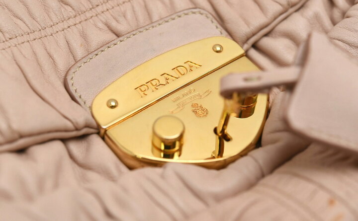 楽天市場】【バッグ】PRADA プラダ DRESSY GAUFRE ハンドバッグ 2WAY 