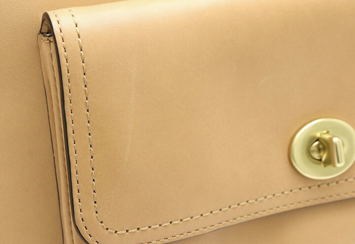 楽天市場】【バッグ】COACH コーチ レガシー レザー コートネー 