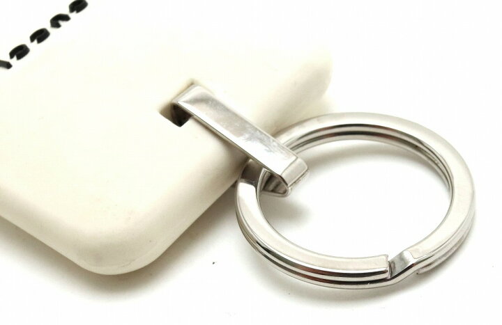 楽天市場】GUCCI グッチ ラバー ロゴ キーホルダー キーチャーム  