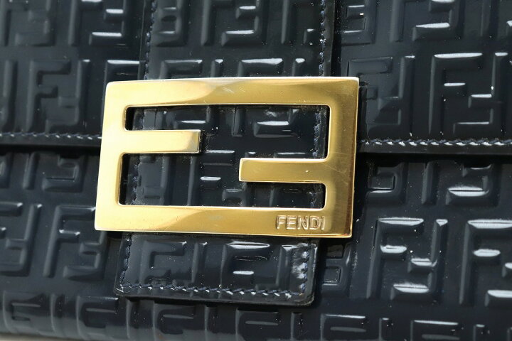 楽天市場】【財布】FENDI フェンディ ズッカ柄 2つ折長財布 エナメル 