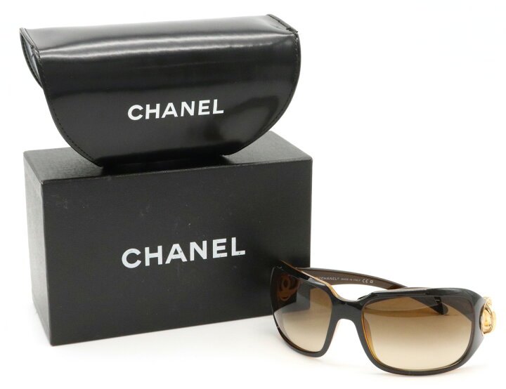 CHANEL ダークブラウンサングラス ケース付き 