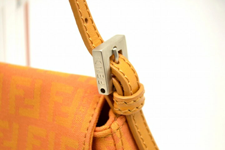 楽天市場】【バッグ】FENDI フェンディ ミニマンマバケット ズッカ柄 