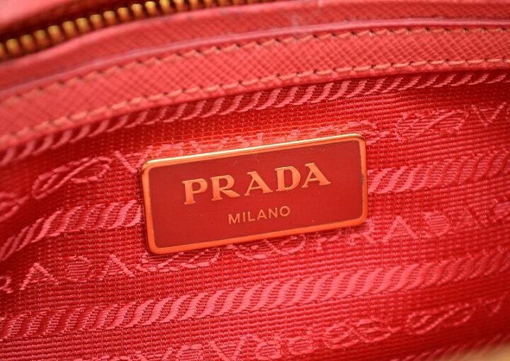 楽天市場】【新品未使用品】【バッグ】PRADA プラダ サフィアーノ 