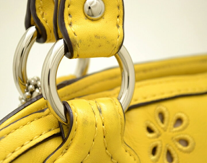 お盆値引き！美品！COACH モリートートイエロー ショルダーバッグ 