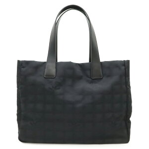 シャネル(CHANEL) ニュートラベルライン(New Travel Line) 中古 バッグ 